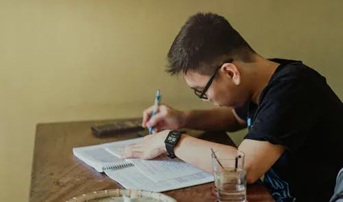 大名鼎鼎的南加大，想要顺利毕业也是不容易的！