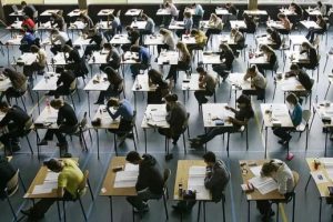 英国大学考试基本要求及题型介绍