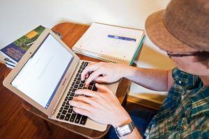 语言班Lecture和Tutorial又哪些区别？