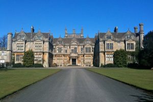 巴斯斯巴大学Essay辅导润色修改课程