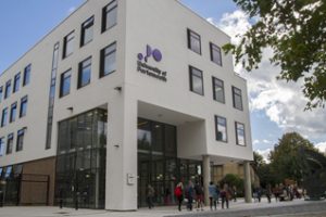 朴次茅斯大学Essay辅导润色修改课程