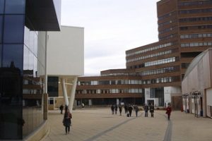 哈德斯菲尔德大学Essay辅导润色修改课程