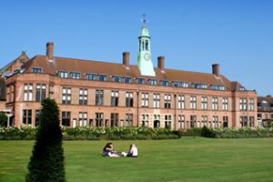 利物浦霍普大学Essay辅导润色修改课程