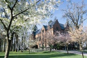 美国太平洋洲立大学论文补习辅导