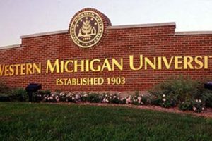 西密歇根大学论文补习辅导