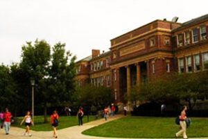 伊利诺伊大学芝加哥分校论文补习辅导