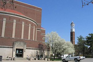 印第安纳大学与普渡大学印第安纳波里斯联合分校论文补习辅导