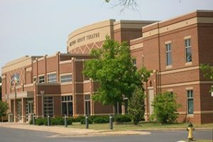 雪兰多大学论文补习辅导