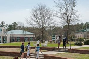 卫理公会大学论文补习辅导