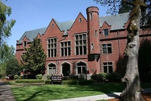 太平洋大学-俄勒冈论文补习辅导