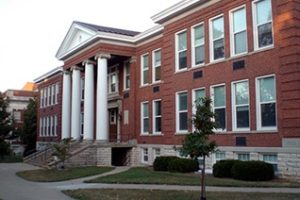 东肯塔基大学论文补习辅导