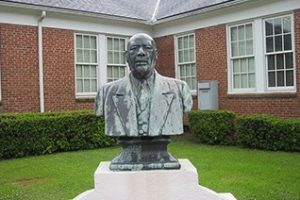 格兰布林州立大学论文补习辅导