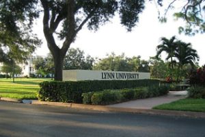 林恩大学论文补习辅导