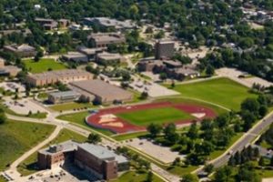 威斯康辛大学普拉特维尔分校论文补习辅导