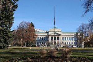 犹他大学论文补习辅导