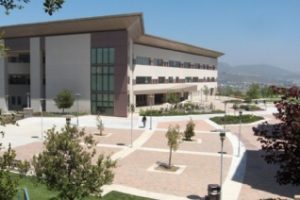 加拿大留学申请CS与ECE/EE有哪些不同?