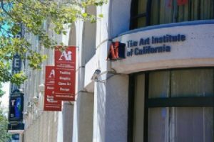 凤凰城艺术学院论文补习辅导