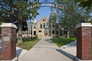 霍普学院论文补习辅导