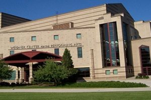 威斯康星大学绿湾分校论文补习辅导