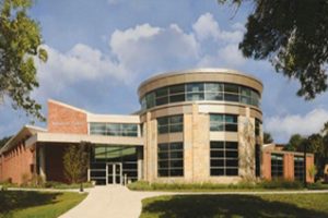 三一国际大学论文补习辅导