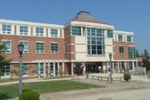 宾州克莱瑞恩大学论文补习辅导