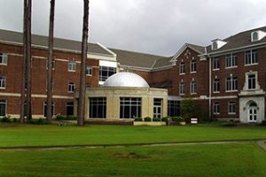 亨德森州立大学论文补习辅导