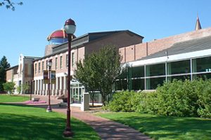 丹佛大学论文补习辅导