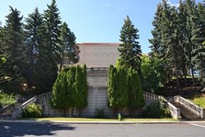 东俄勒冈大学论文补习辅导