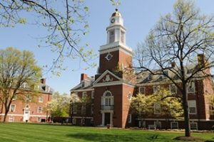 莱德大学论文补习辅导