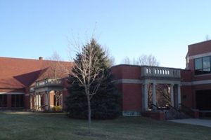 杜比克大学论文补习辅导