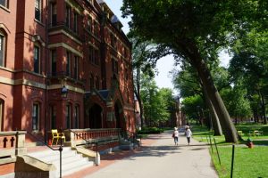 麻省理工学院论文补习辅导