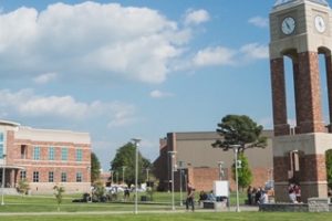 伊凡格尔大学论文补习辅导