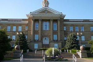 西伊利诺伊大学论文补习辅导