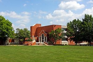 格林威尔大学论文补习辅导